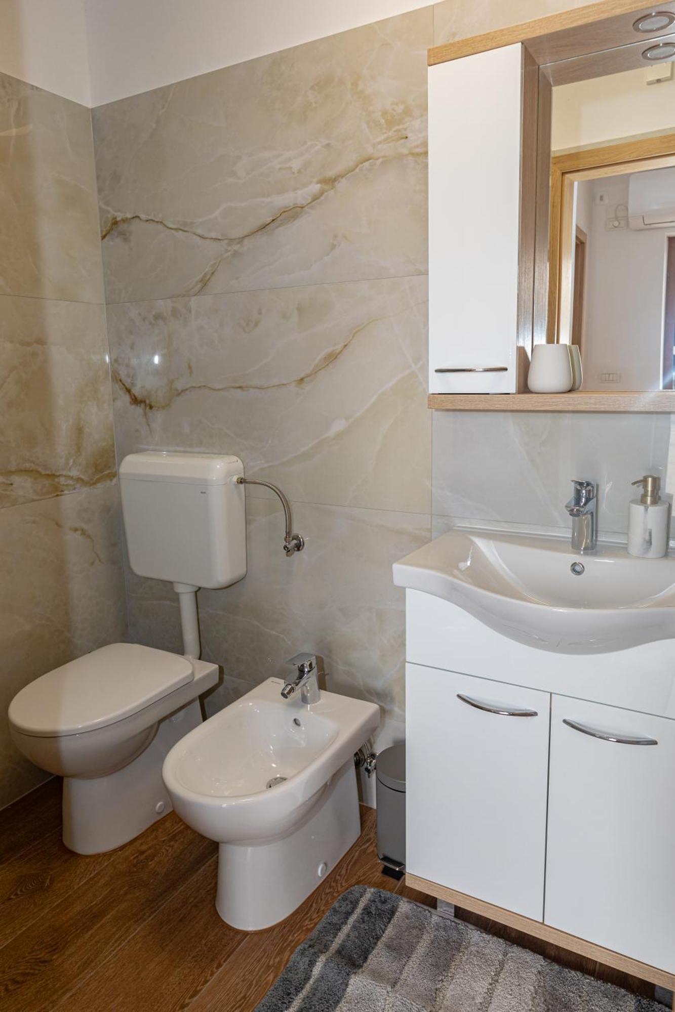 Apartma Oljka Ankaran Kültér fotó